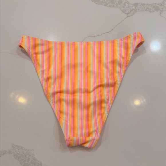 NWOT Wild Fable Striped Bikini Bottom - Picture 3 of 3